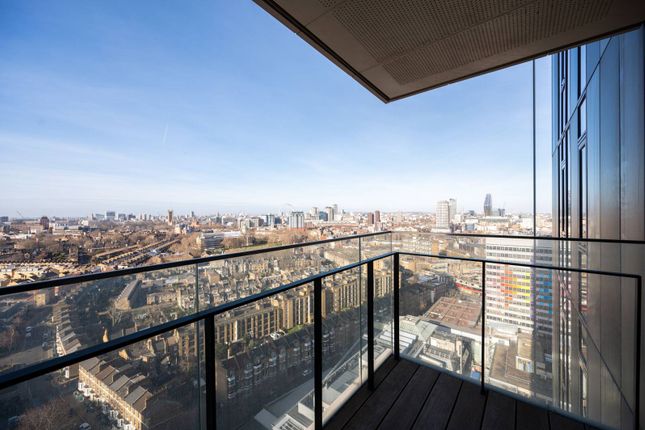 Thumbnail Flat to rent in 1 St Gabriel Walk, Elephant And Castle, London
