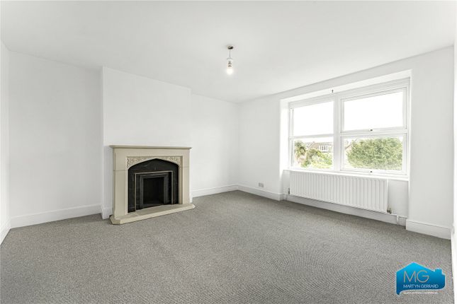 Thumbnail Flat to rent in Mount View Road, Crouch End, London