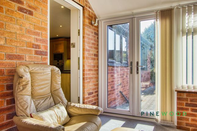 1d Park Road, Mansfield photo 4