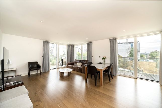 Flat 91, Wallace Court, 40, Tizzard Grove, London photo 4