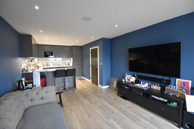 1 Bedroom Flat