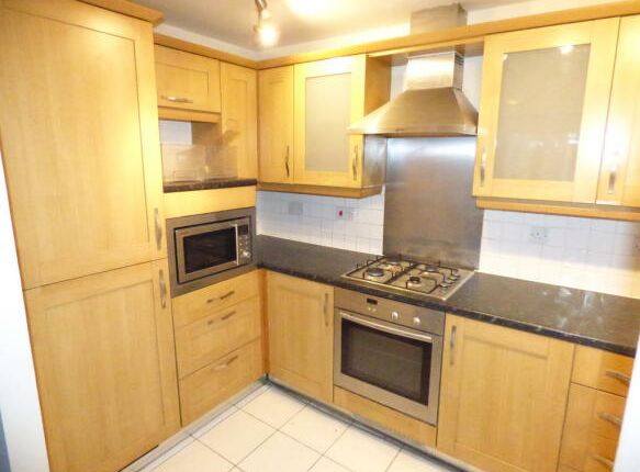 Property to rent in Observer Drive, Watford