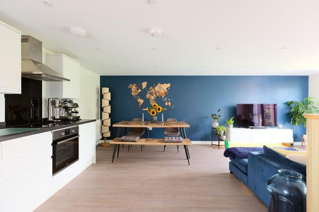 Flat 18, 95, Ashton Rise, Bristol photo 3