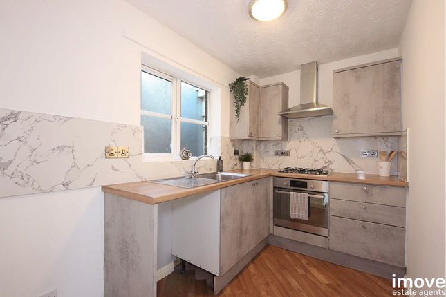 31 Skye Close, Torquay photo 4