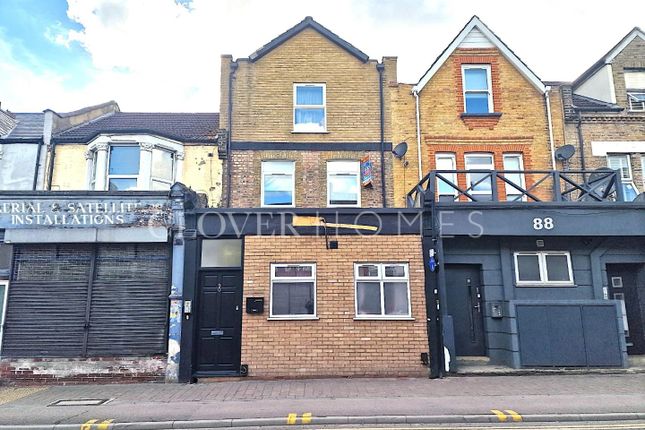 Thumbnail Studio for sale in Markhouse Road, London