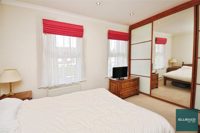 144, Long Lane, Finchley photo 2