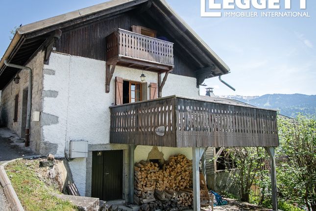Thumbnail Villa for sale in Verchaix, Haute-Savoie, Auvergne-Rhône-Alpes