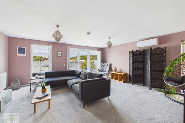 30, Westerly Way, Chatham photo 4