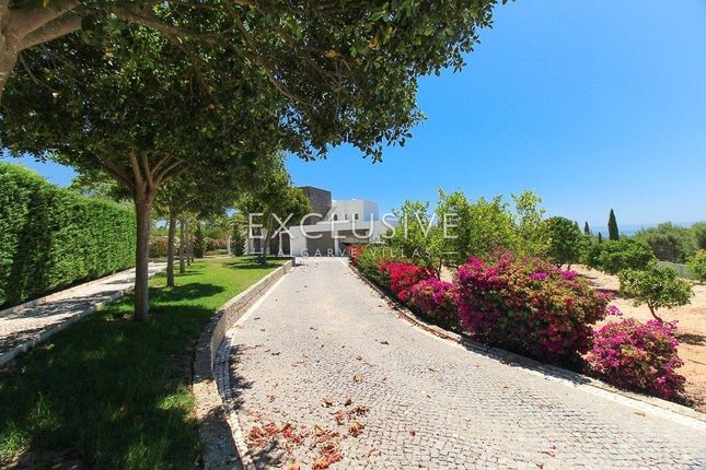 Villa for sale in Alvor, Portimão, Portugal
