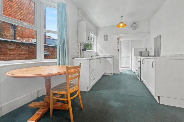 18, Lavender Road, Leicester photo 3