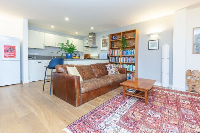 Flat for sale in Stockmore Street, Oxford