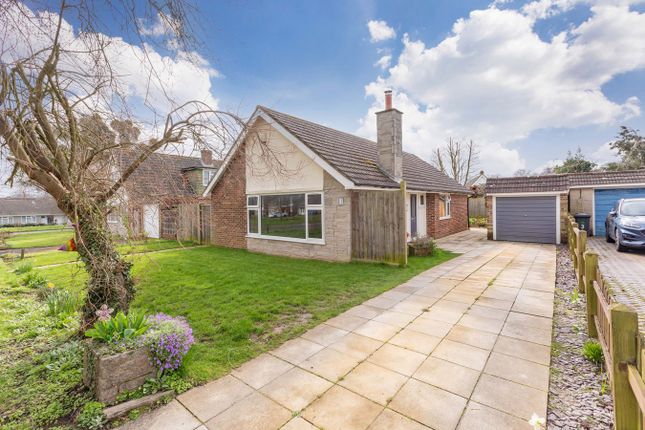 Thumbnail Detached bungalow for sale in Arlington Close, Maidenhead