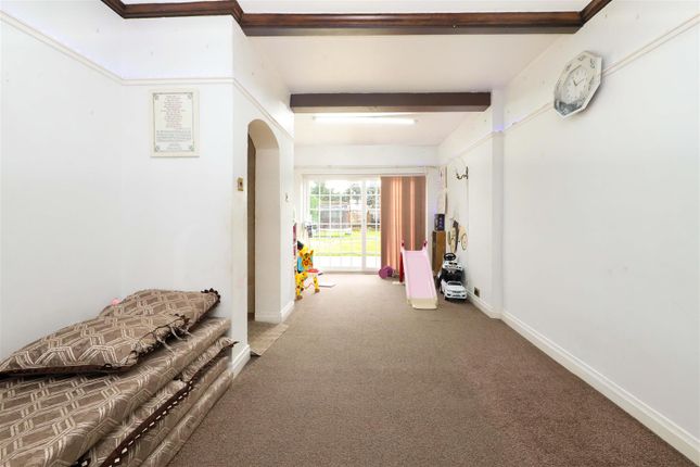 57, Tudor Way, Hillingdon photo 3