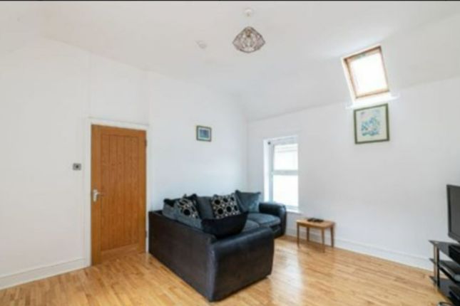 Thumbnail Flat to rent in Greenfield Road, Colwyn Bay
