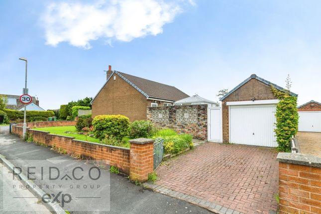 114, Woodplumpton Lane, Preston photo 2