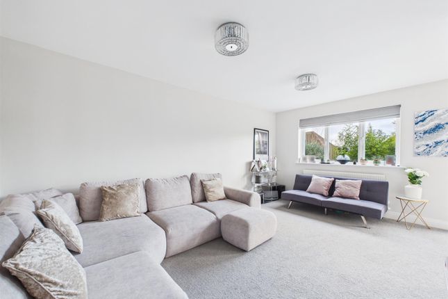 79K, Riddlesdown Road, Purley photo 3