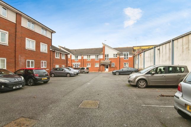 Flat for sale in Acland Road, Exeter