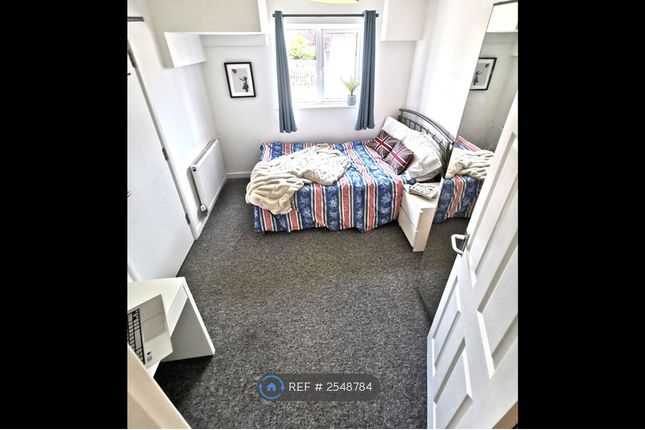 Room 1: Light Double En-Suite, Ground Floor