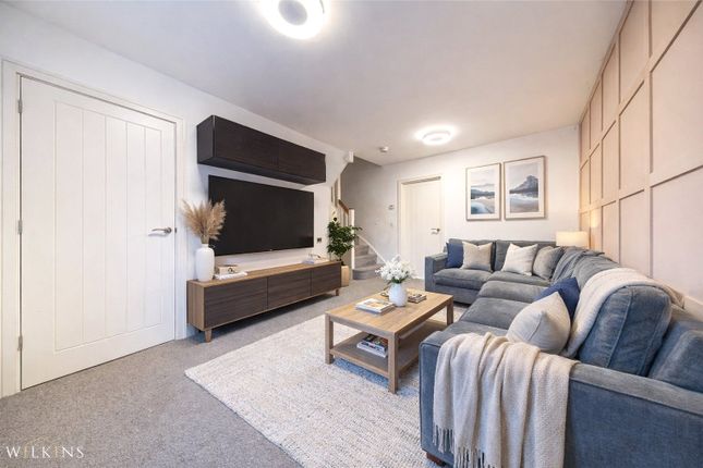 36, Thorntree Lane, Burton-on-Trent photo 2
