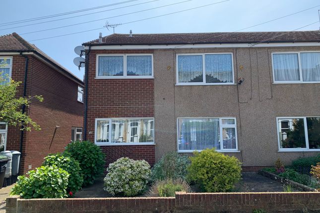 Flat to rent in Edith Road, Ramsgate CT11