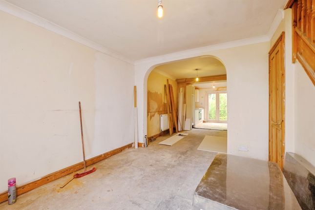 4, Evans Terrace, Tredegar photo 4