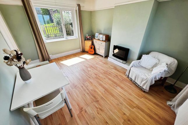 14, Chywoone Avenue, Newlyn photo 3