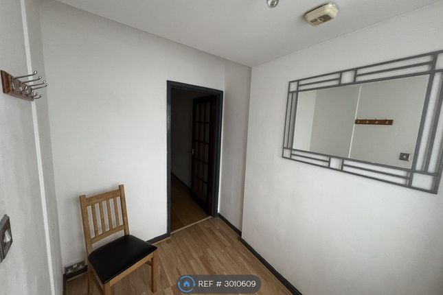 Canterbury Road Studio Flat, AnnexGarage Room, Harrow photo 2