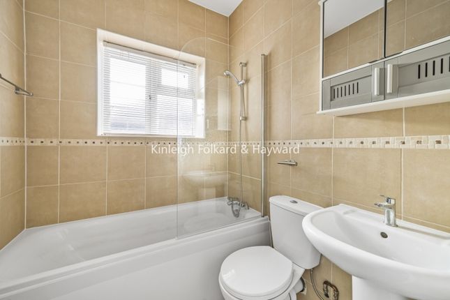 Flat to rent in Adelaide Road, London