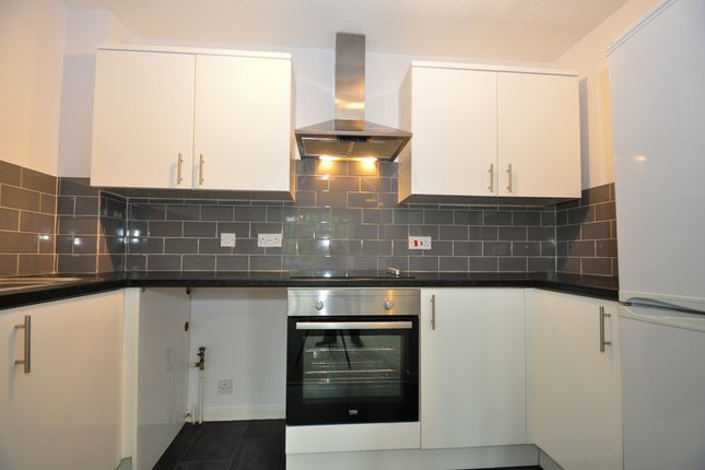 11, Regent Court, Welwyn Garden City photo 3