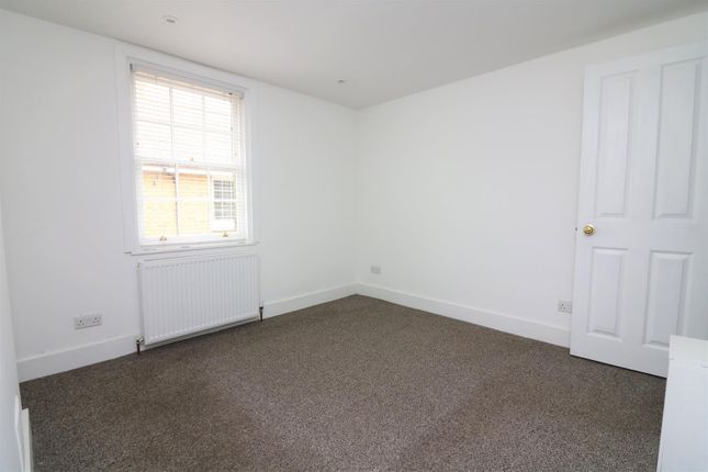 Terraced house to rent in Three Kings Yard, Sandwich
