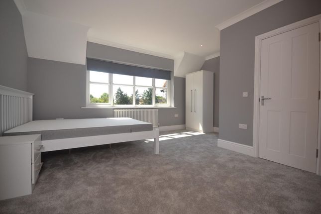 Room 5, 68A, Shinfield Road, Reading photo 2