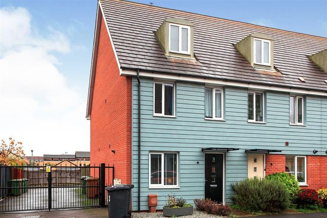 Thumbnail Property to rent in Farrow Avenue, Hampton Vale, Peterborough