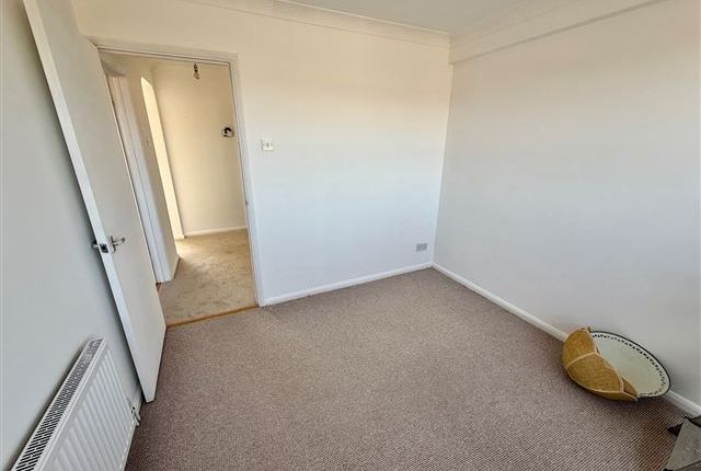 6, Wimbledon Court Sompting Avenue, Worthing photo 5