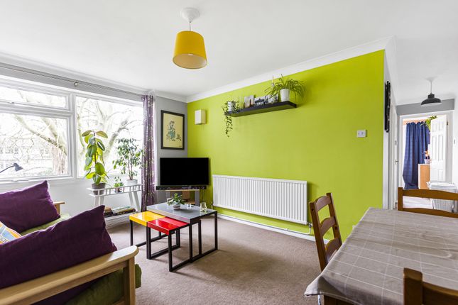 Flat for sale in Abbots Park, St Albans