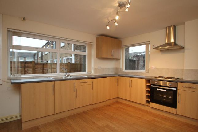3, Syke Road, West Yorkshire photo 2