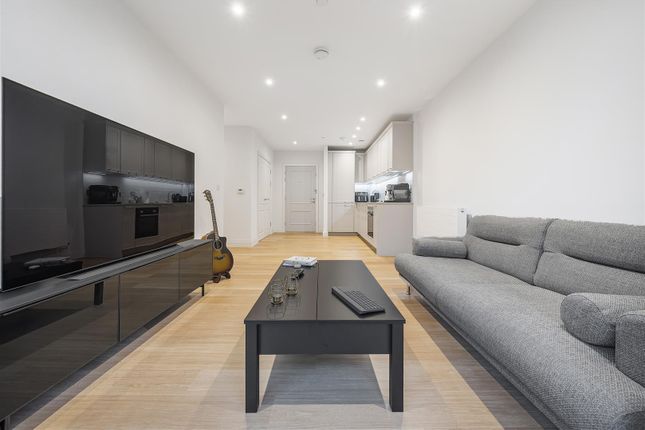 Flat for sale in Huntley Wharf, Palmer Street, Reading