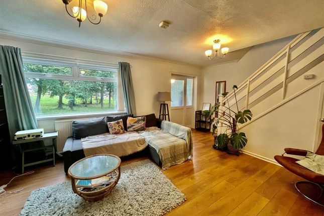 48, Westfield, Gateshead photo 4