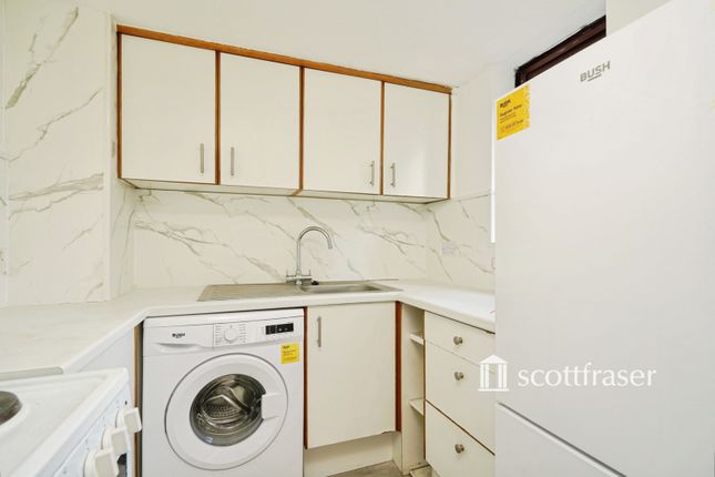 11, Cullerne Close, Cullerne Close photo 3