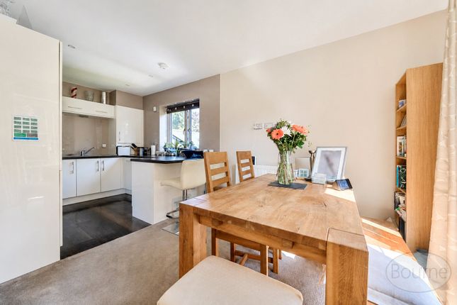 94, Uplands Road, Boxgrove Gardens photo 4