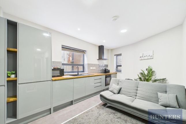 Kitchen / Living Room