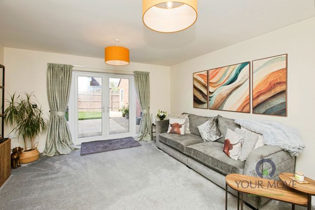14, Thorntree Lane, Burton-on-Trent photo 4