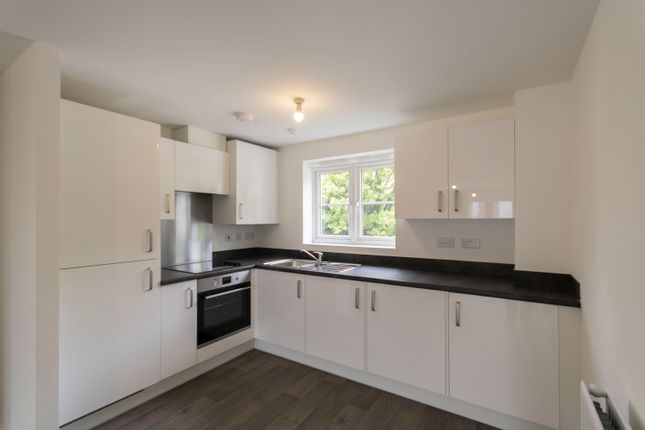 Flat to rent in Perry Park View, Aldridge Square, Perry Barr