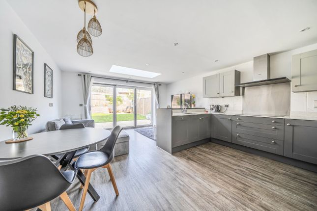 65, Roman Way, Beckenham photo 3