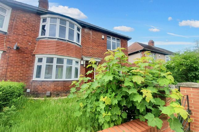 Thumbnail Flat to rent in Strathmore Road, Gosforth, Newcastle Upon Tyne