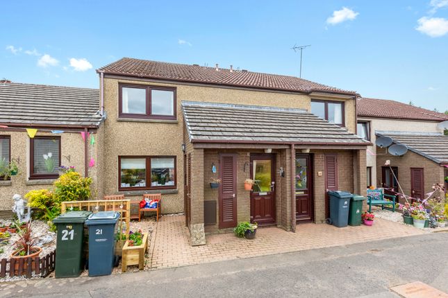 Thumbnail Flat for sale in 20 Larchfield Neuk, Balerno