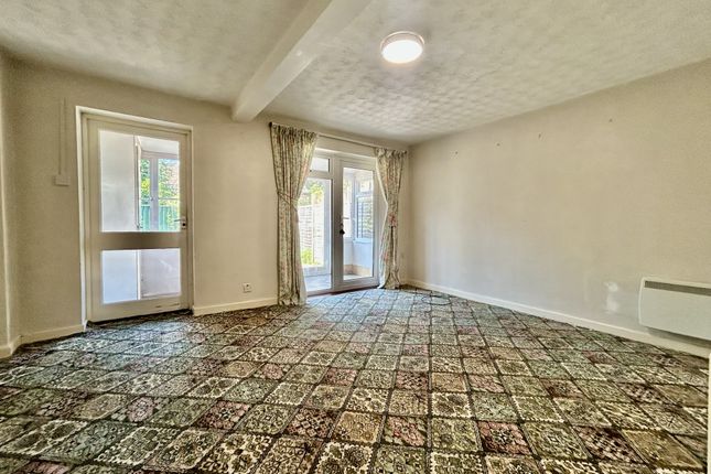 8 Station Road, Tisbury photo 5