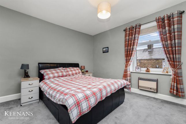 14, Railway Street, Barnoldswick photo 4
