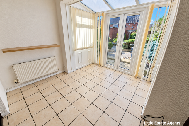 Grays Avenue, Prescot photo 5