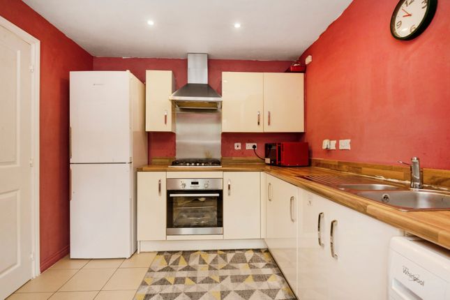 736, Corporation Road, Gwent photo 4