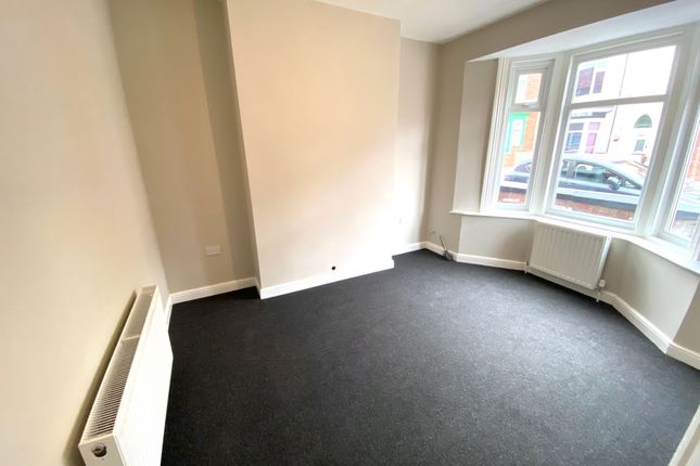 113 Milton Road, Hartlepool photo 2